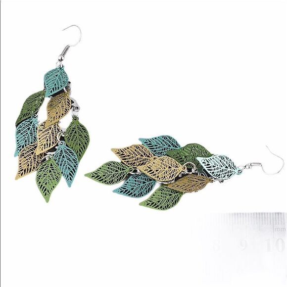 BOHO LEAF EARRINGS - Picture 1 of 1